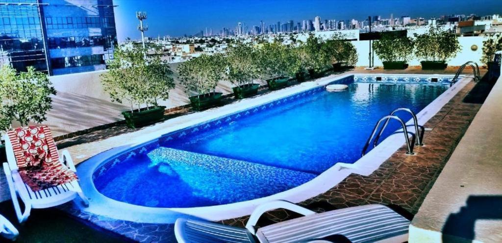 Icon Hotel Apartments Dubai Exterior photo